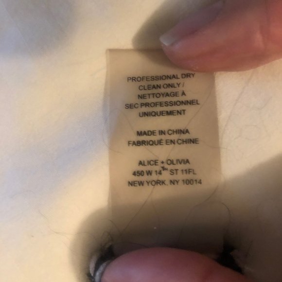 Alice & Olivia Mohair/Polyester/Acrylic Woman's Sweater Size Small - Picture 7 of 7